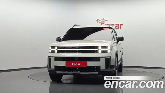 Hyundai Santa Fe 2025 — ფოტო 1/33