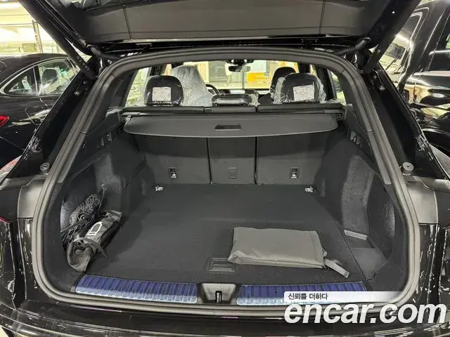 Audi Q5 2025 — Photo 15/15