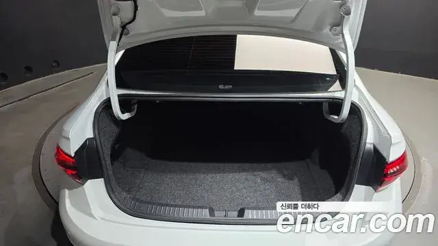 Volkswagen Jetta 2022 — Photo 30/30