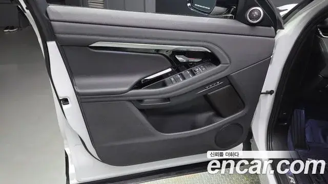 Land Rover Range Rover Evoque 2020 — Şəkil 6/34