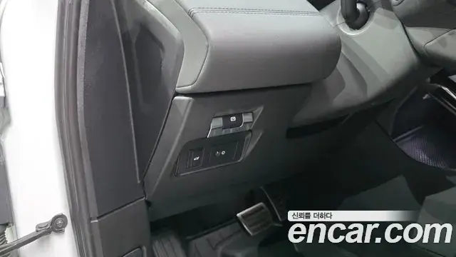 Land Rover Range Rover Evoque 2020 — Şəkil 30/34