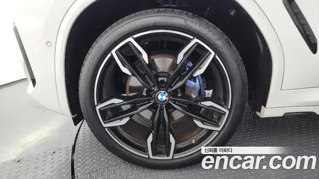 BMW X4 2025 — Şəkil 14/20