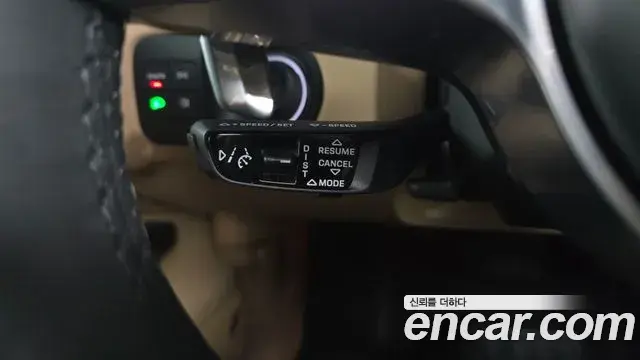 Porsche Cayenne 2023 — Photo 29/36
