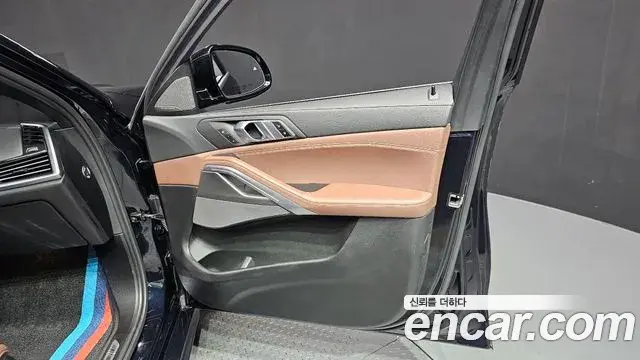 BMW X6 2020 — Şəkil 17/35