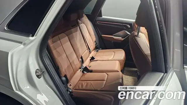 Audi Q3 2022 — Фото 10/20