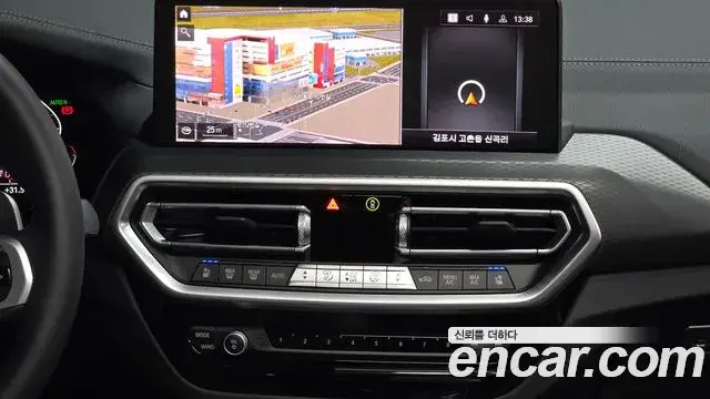BMW X4 2025 — Фото 14/20