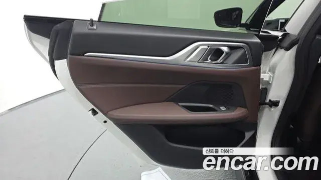 BMW 4 Series 2025 — ფოტო 4/31