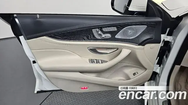 Mercedes-Benz AMG GT 2023 — ფოტო 23/39