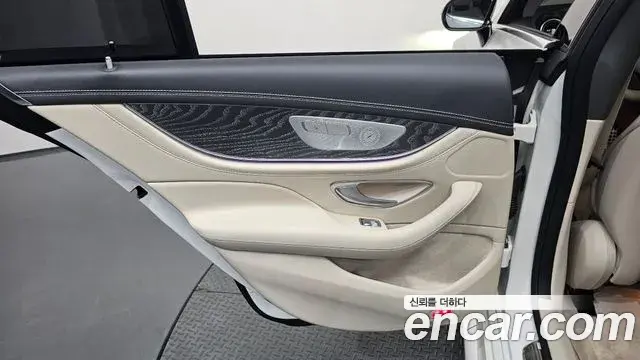 Mercedes-Benz AMG GT 2023 — ფოტო 36/39