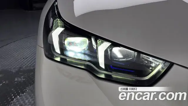 BMW 5 Series 2024 — ფოტო 6/32