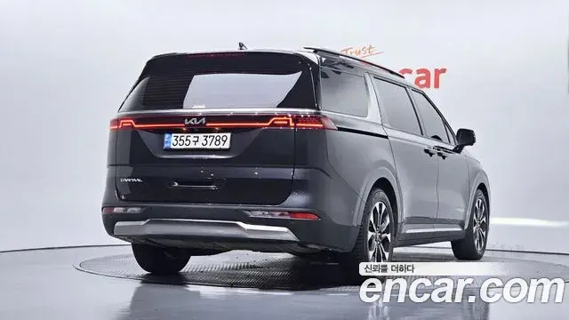 Kia Carnival 2022 — Фото 2/20