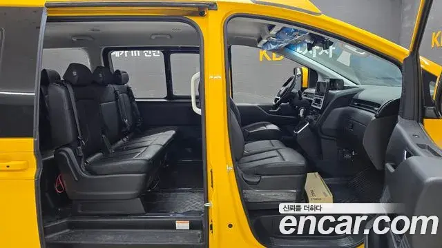 Hyundai Staria 2025 — ფოტო 15/20