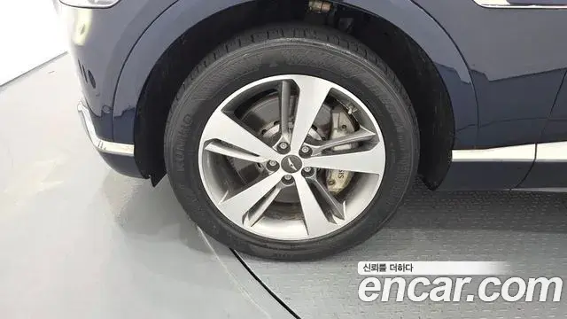 Genesis GV80 2022 — Şəkil 18/32