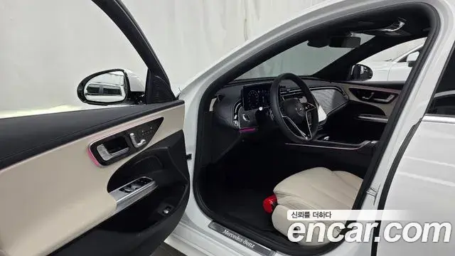 Mercedes-Benz E-Class 2025 — ფოტო 12/35