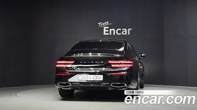 Genesis G80 2025 — Photo 34/38