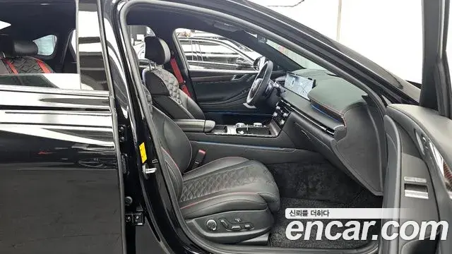 Genesis G80 2025 — Photo 4/38
