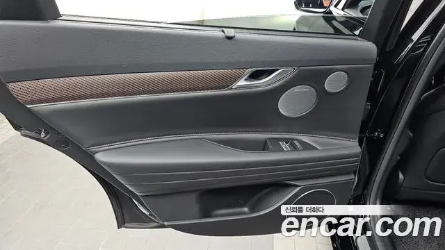 Genesis G80 2025 — Photo 10/38