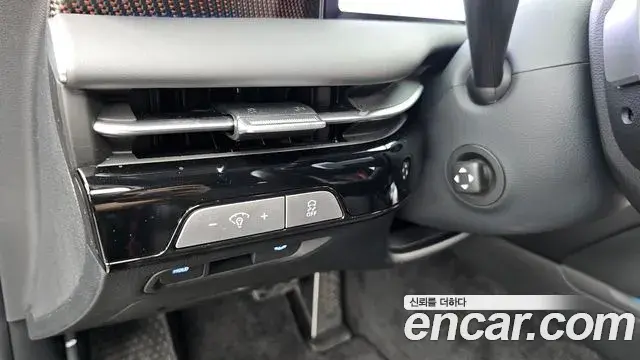 Genesis G80 2025 — Photo 18/38