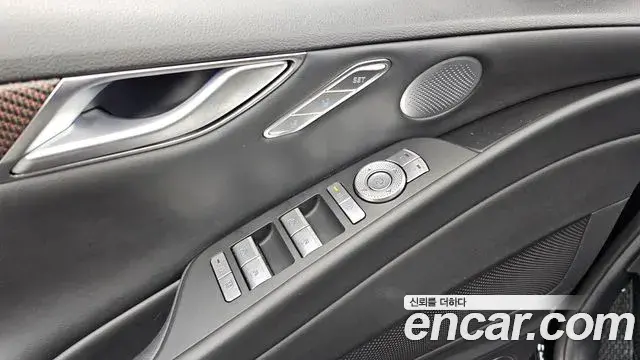Genesis G80 2025 — Photo 28/38