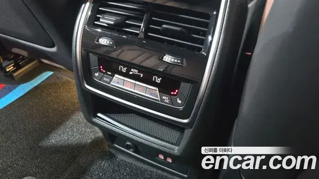 BMW X5 2023 — ფოტო 6/32