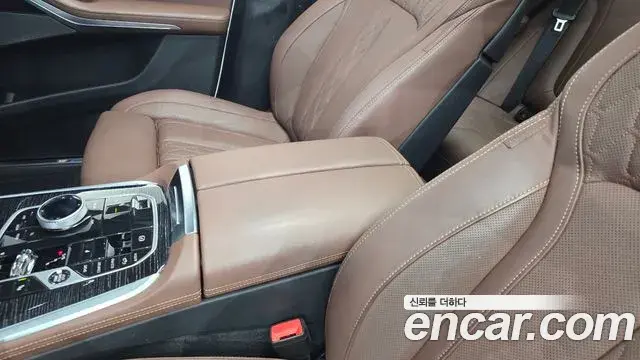 BMW X5 2023 — ფოტო 16/32
