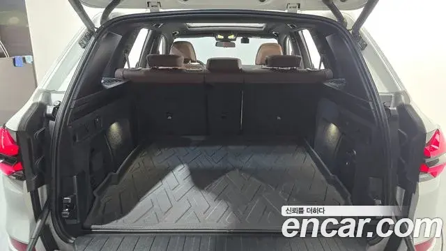 BMW X5 2023 — ფოტო 13/32