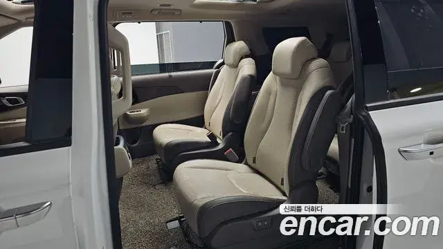 Kia Carnival 2023 — Şəkil 5/38