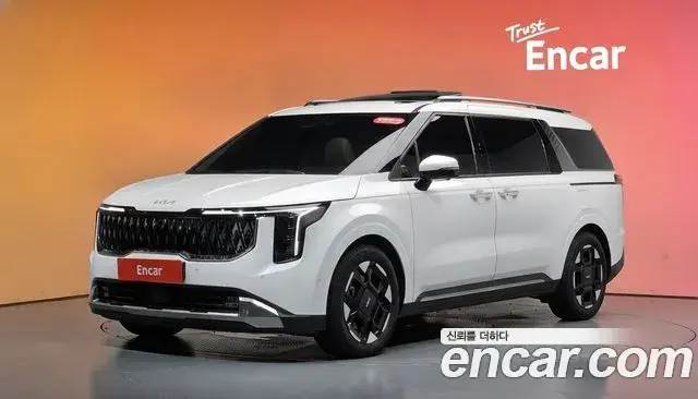 Kia Carnival 2023 — Şəkil 19/38