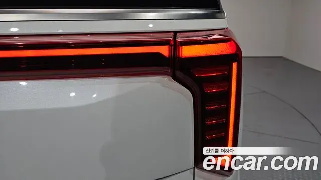 Kia Carnival 2023 — Şəkil 12/38
