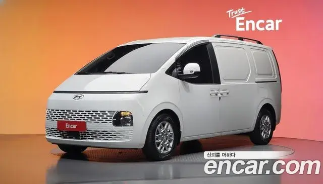 Hyundai Staria 2021 — ფოტო 12/30