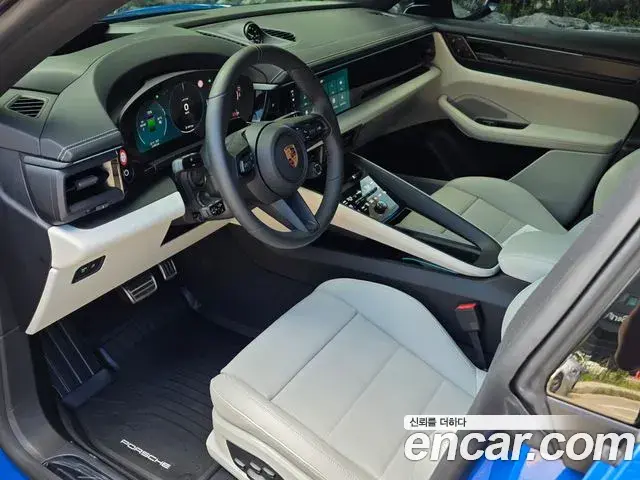 Porsche Macan EV 2026 — ფოტო 8/20