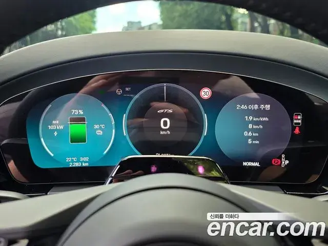 Porsche Macan EV 2026 — ფოტო 4/20