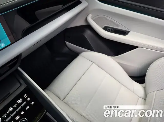 Porsche Macan EV 2026 — ფოტო 12/20
