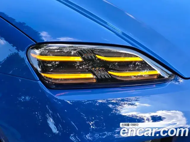 Porsche Macan EV 2026 — ფოტო 2/20