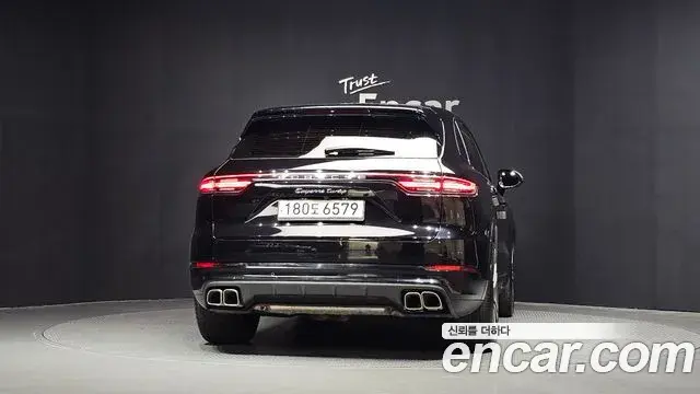 Porsche Cayenne 2020 — Şəkil 8/20