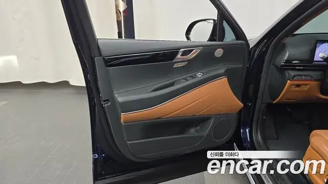 Genesis GV80 2024 — ფოტო 8/36