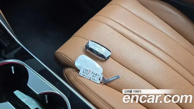 Genesis GV80 2024 — ფოტო 26/36