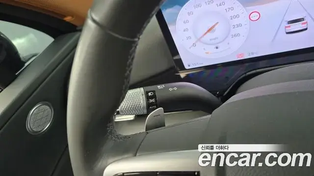 Genesis GV80 2024 — ფოტო 18/36