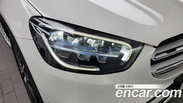 Mercedes-Benz GLC-Class 2020 — ფოტო 11/34