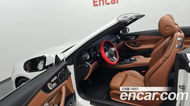 Mercedes-Benz E-Class 2019 — Фото 10/20