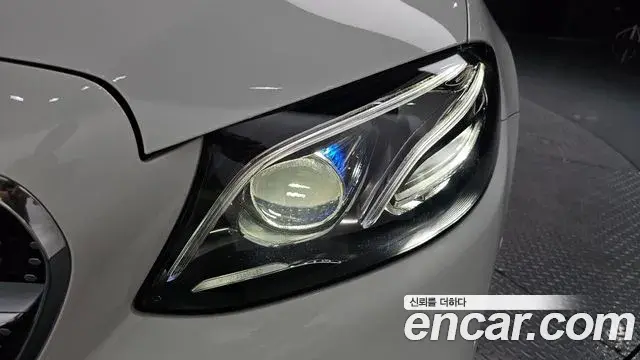 Mercedes-Benz E-Class 2019 — Şəkil 4/37