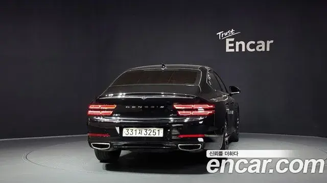 Genesis G80 2021 — ფოტო 32/33