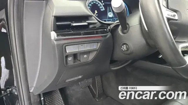 Genesis G80 2021 — ფოტო 19/33