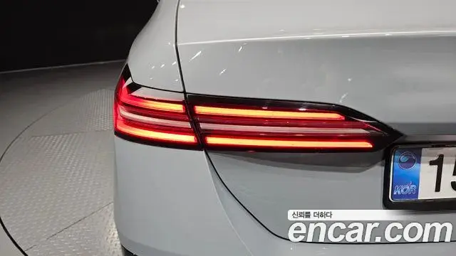 BMW 5 Series 2025 — Şəkil 7/32