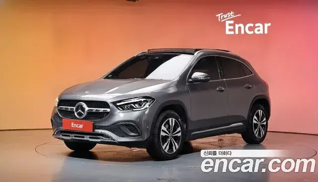 Mercedes-Benz GLA-Class 2021 — Фото 1/20