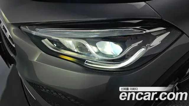 Mercedes-Benz GLA-Class 2021 — ფოტო 22/35