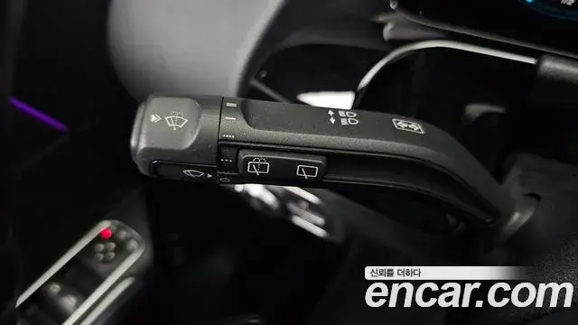 Mercedes-Benz GLA-Class 2021 — ფოტო 33/35