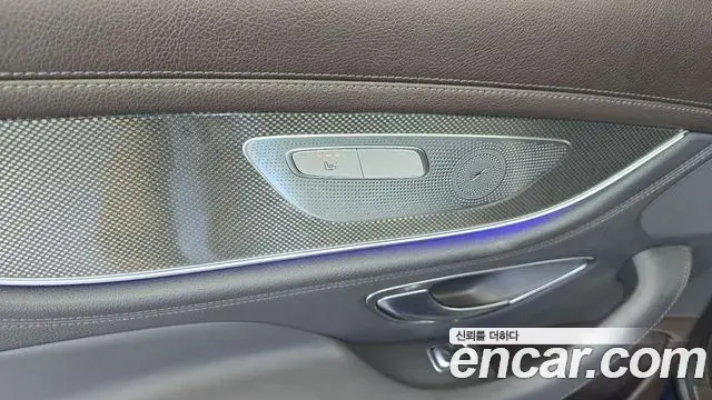 Mercedes-Benz CLS-Class 2019 — Şəkil 18/20