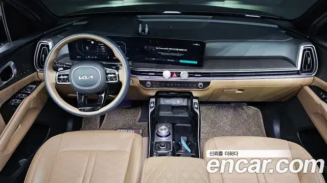 Kia Sorento 2023 — Фото 7/20