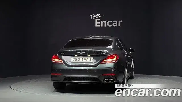 Genesis G70 2018 — Şəkil 14/20